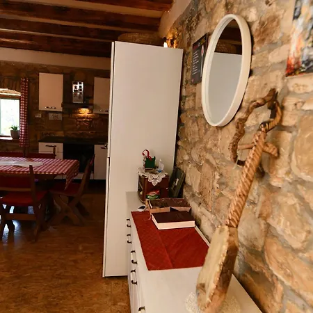 Rural Podastrana Apartamento